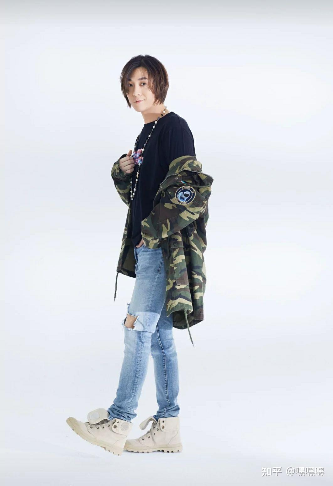 8月3日,张宏发与斗鱼直播平台的合约届满,并宣布加