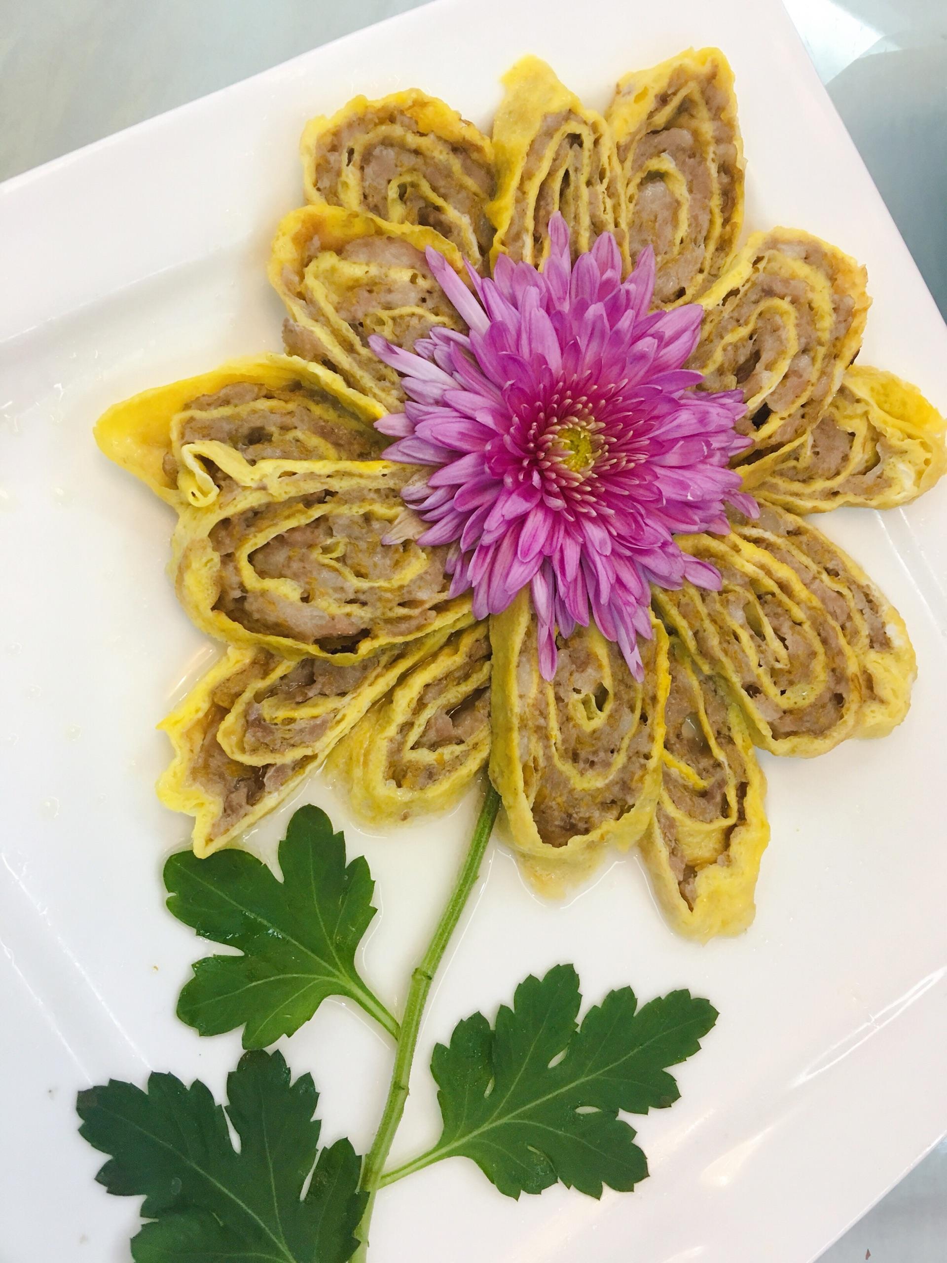 黄冈玩什么有红色印记有金色银杏