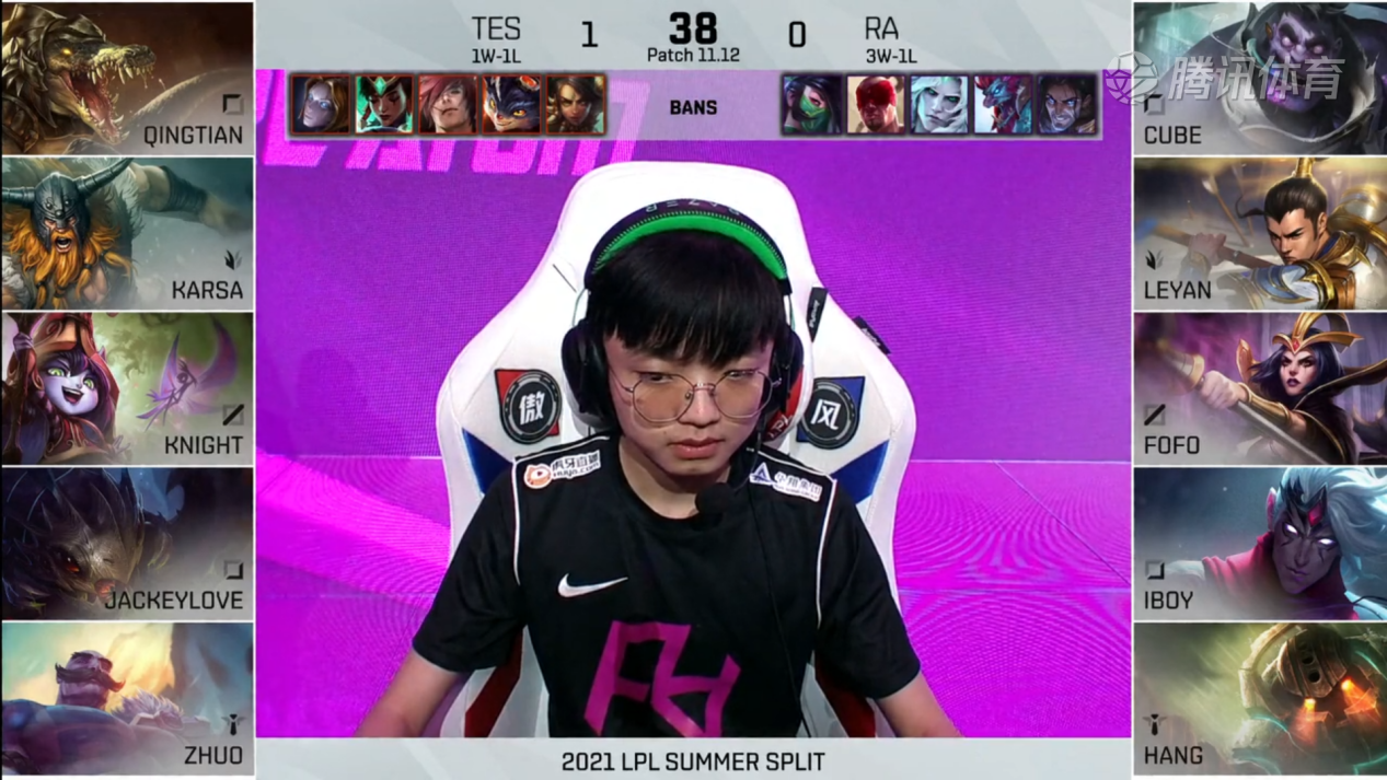 lol左手1v4斩获三杀无力回天fofo瑞兹大招强推终结比赛ra21击败tes