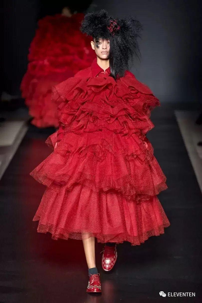 师徒上阵,川久保玲/二宫启Noir Kei Ninomiya2020秋冬女装- 知乎 师徒上阵,川久保玲/二宫启Noir Kei Ninomiya2020秋冬女装- 知乎