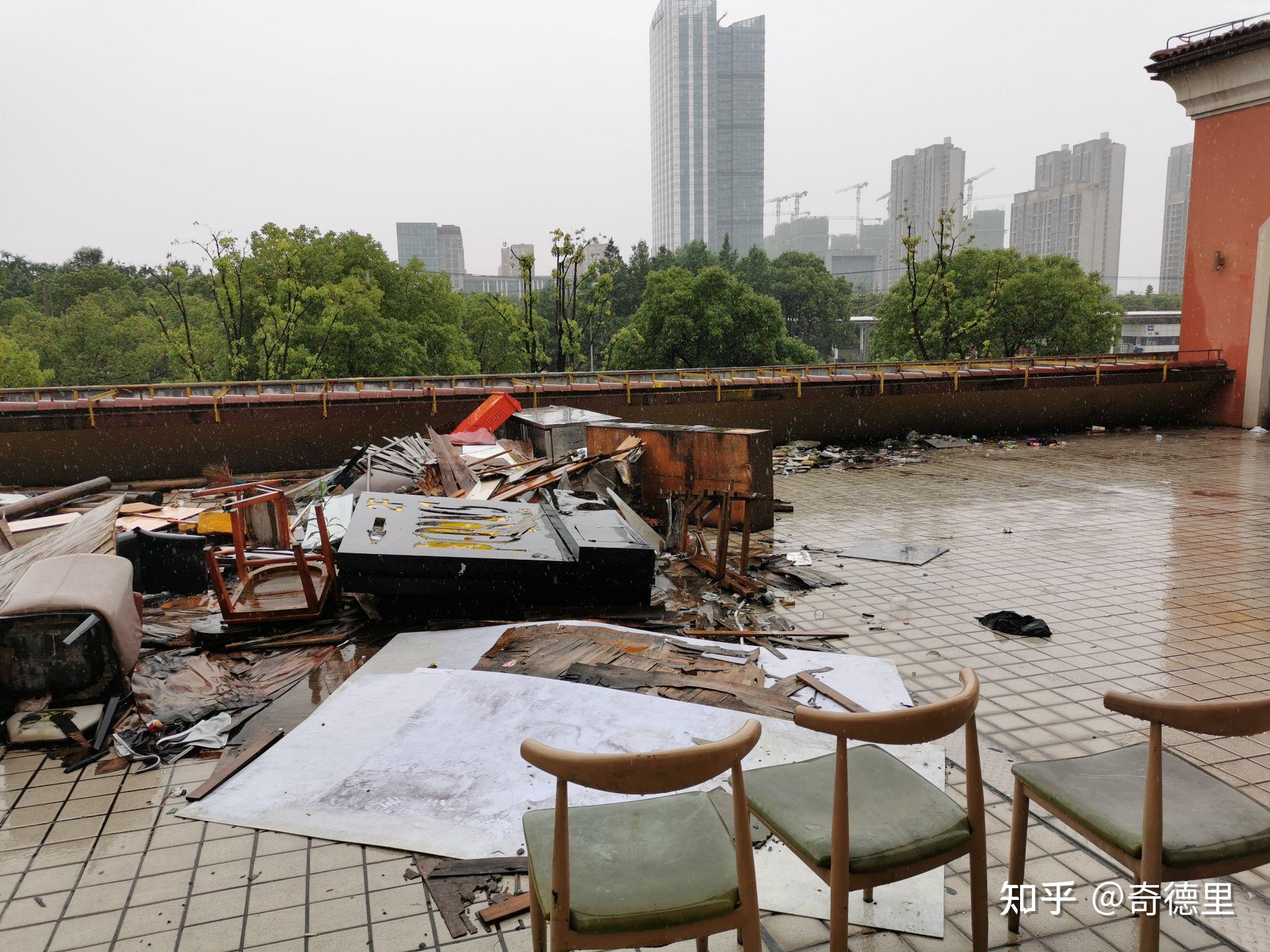 如何看待疫情下百万家小店倒闭