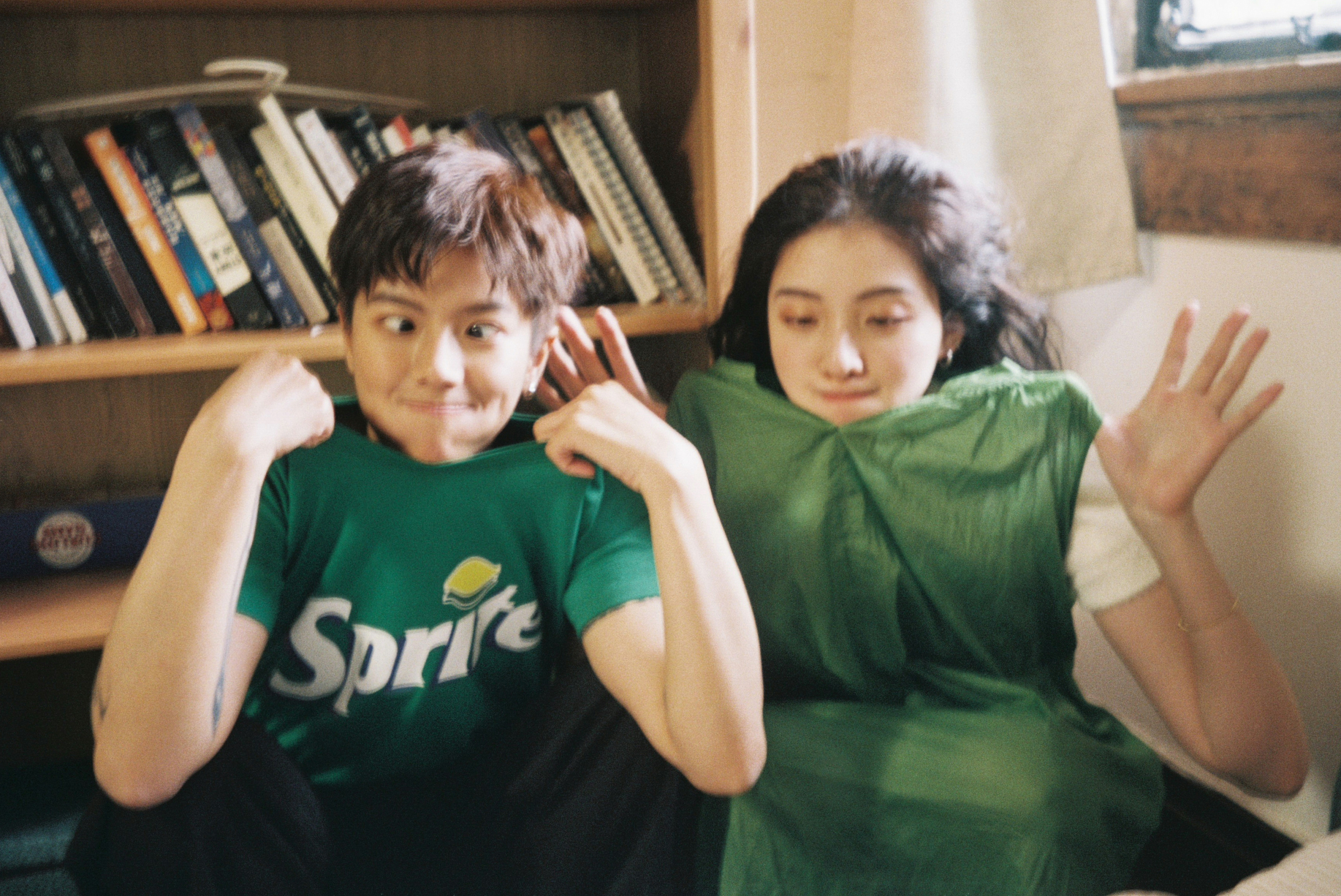 有哪些好看的情侣壁纸