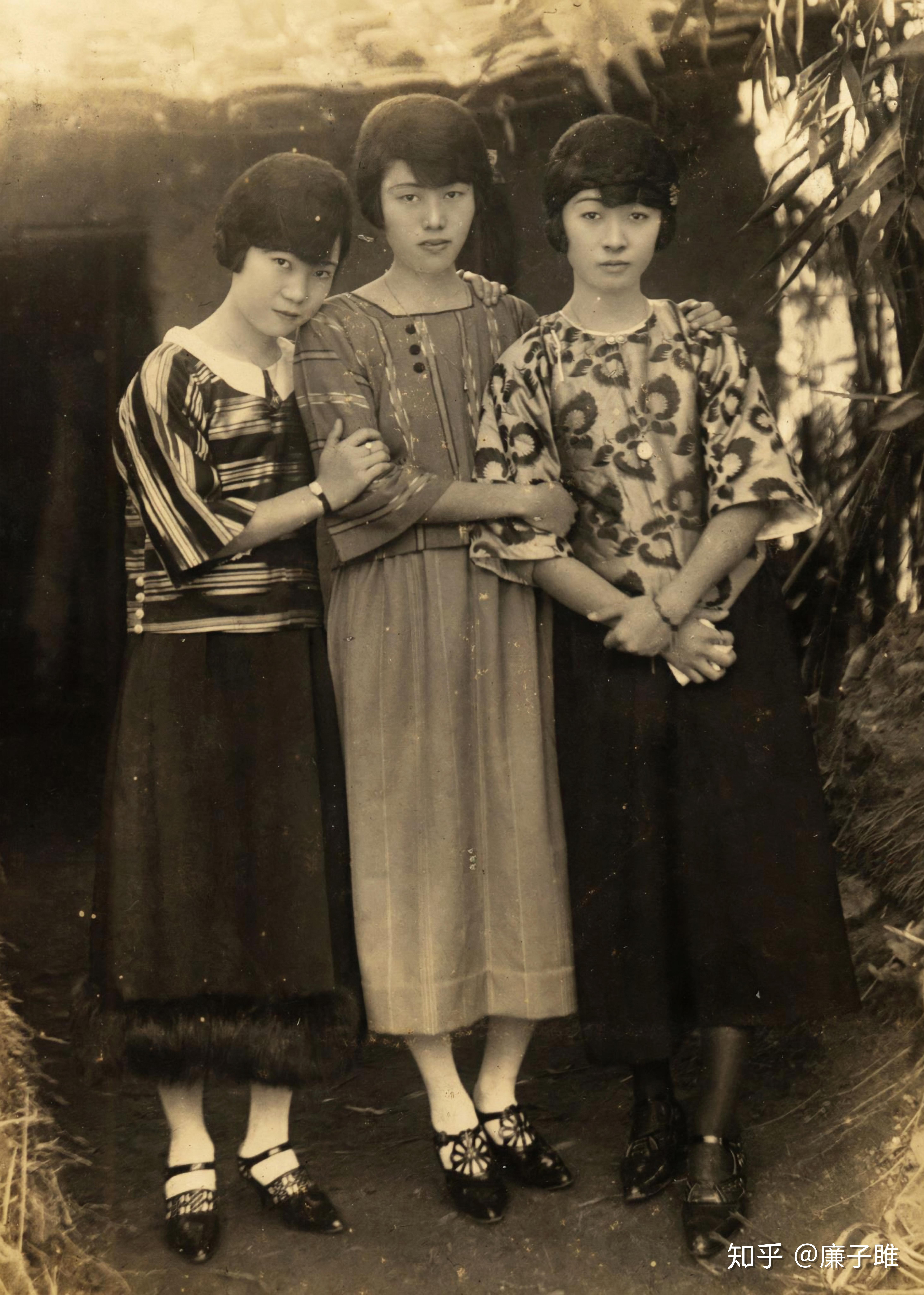 方寸之间起起落落中国女装衣领的嬗变1910s1940s