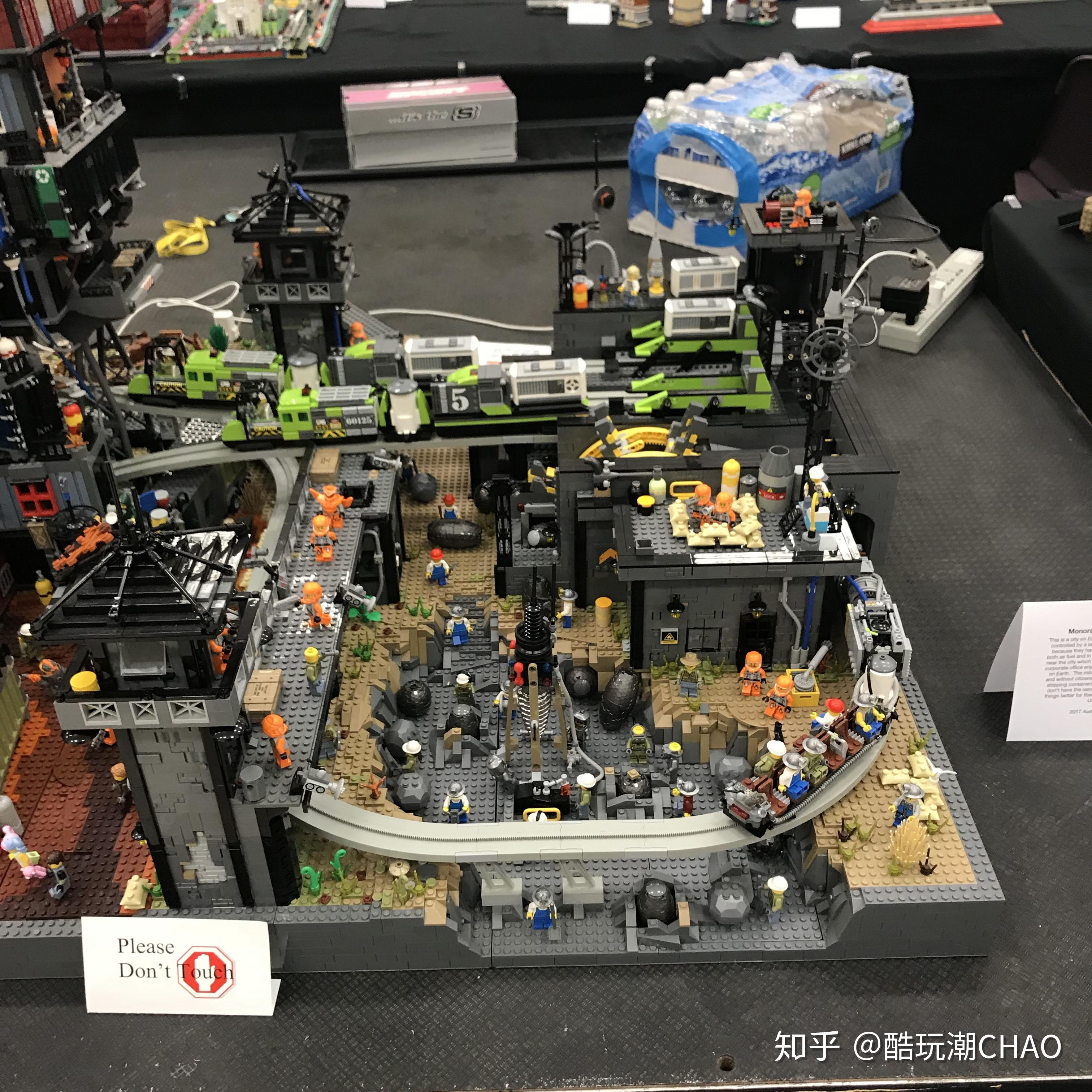 令人佩服的母子乐高积木moc创作者用超60000块乐高构建了不可思议的