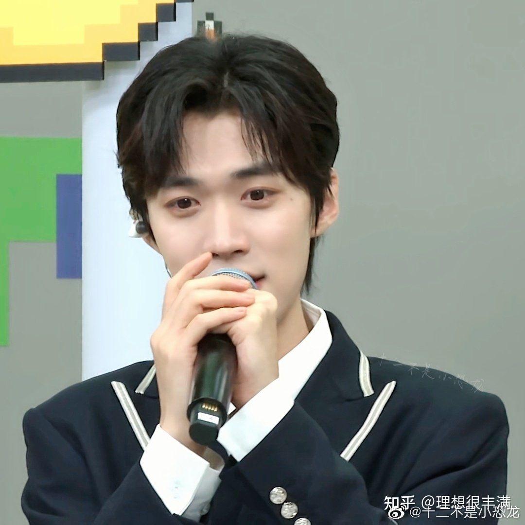 如何评价创造营2021一公舞台中loverboy88组的表现