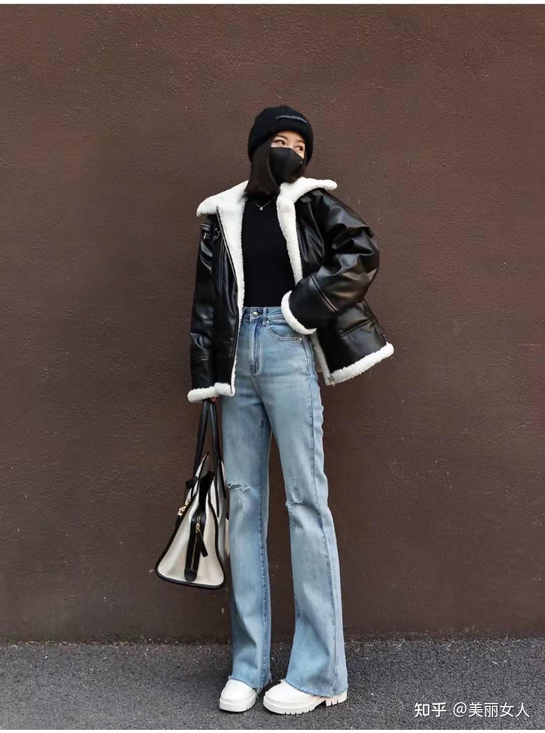 冬季穿牛仔裤搭配什么上衣好看