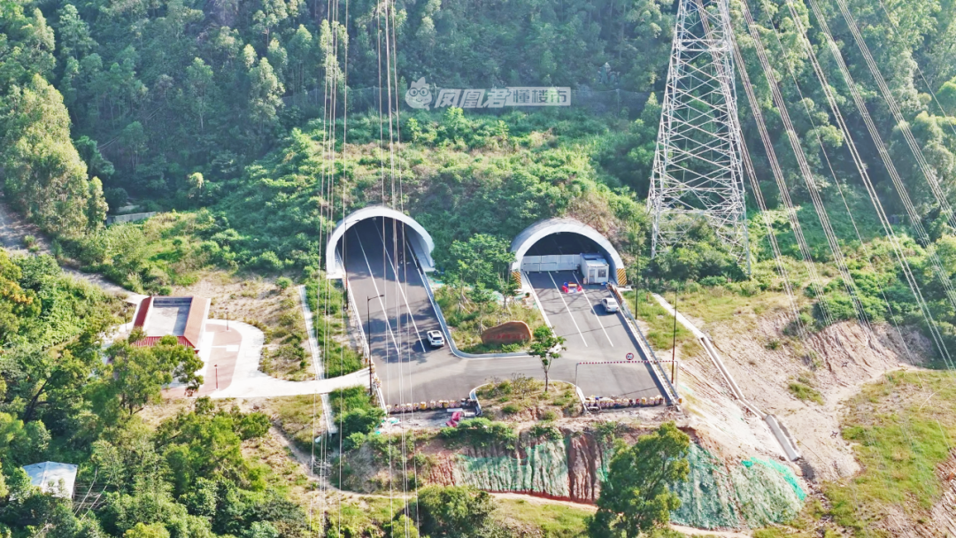 石鼓山隧道图片