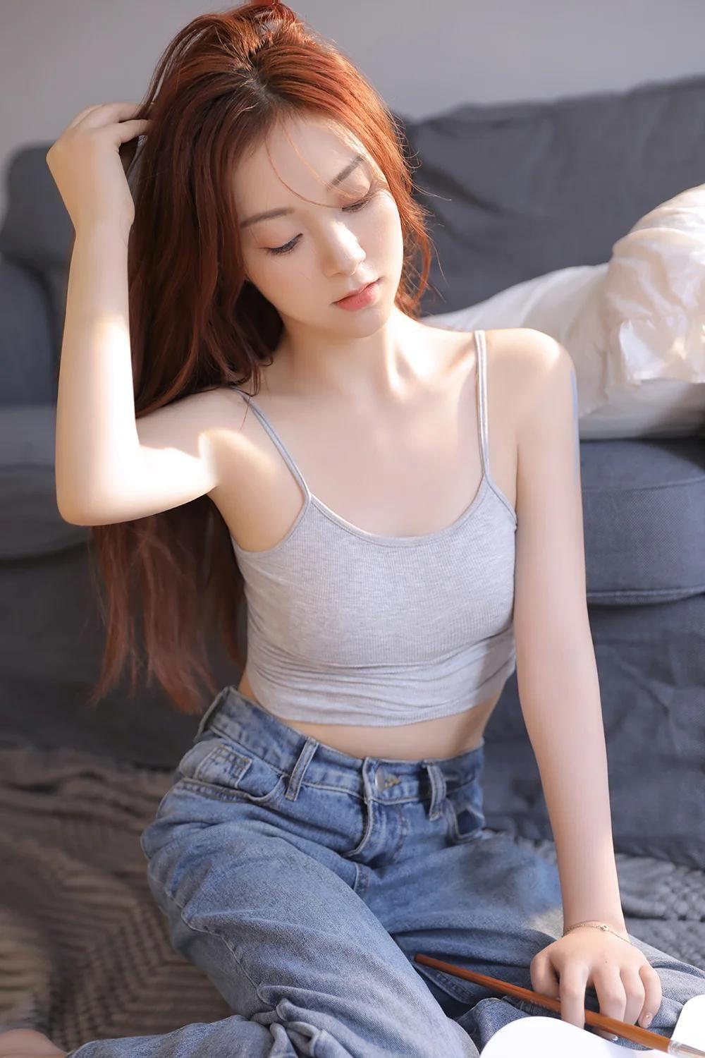 有没有喜欢的美女壁纸分享一下?