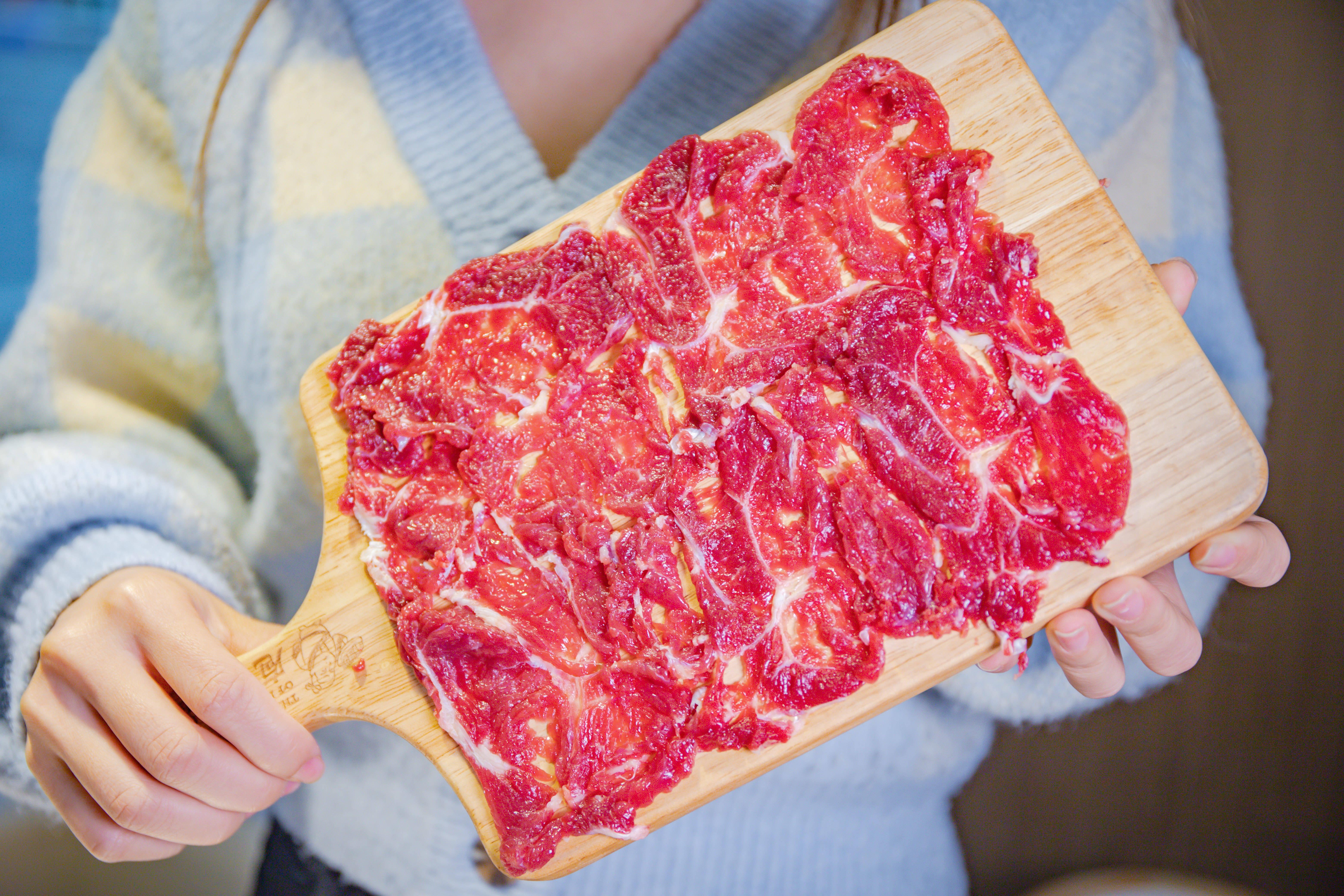 高山牛肉,现点现切!