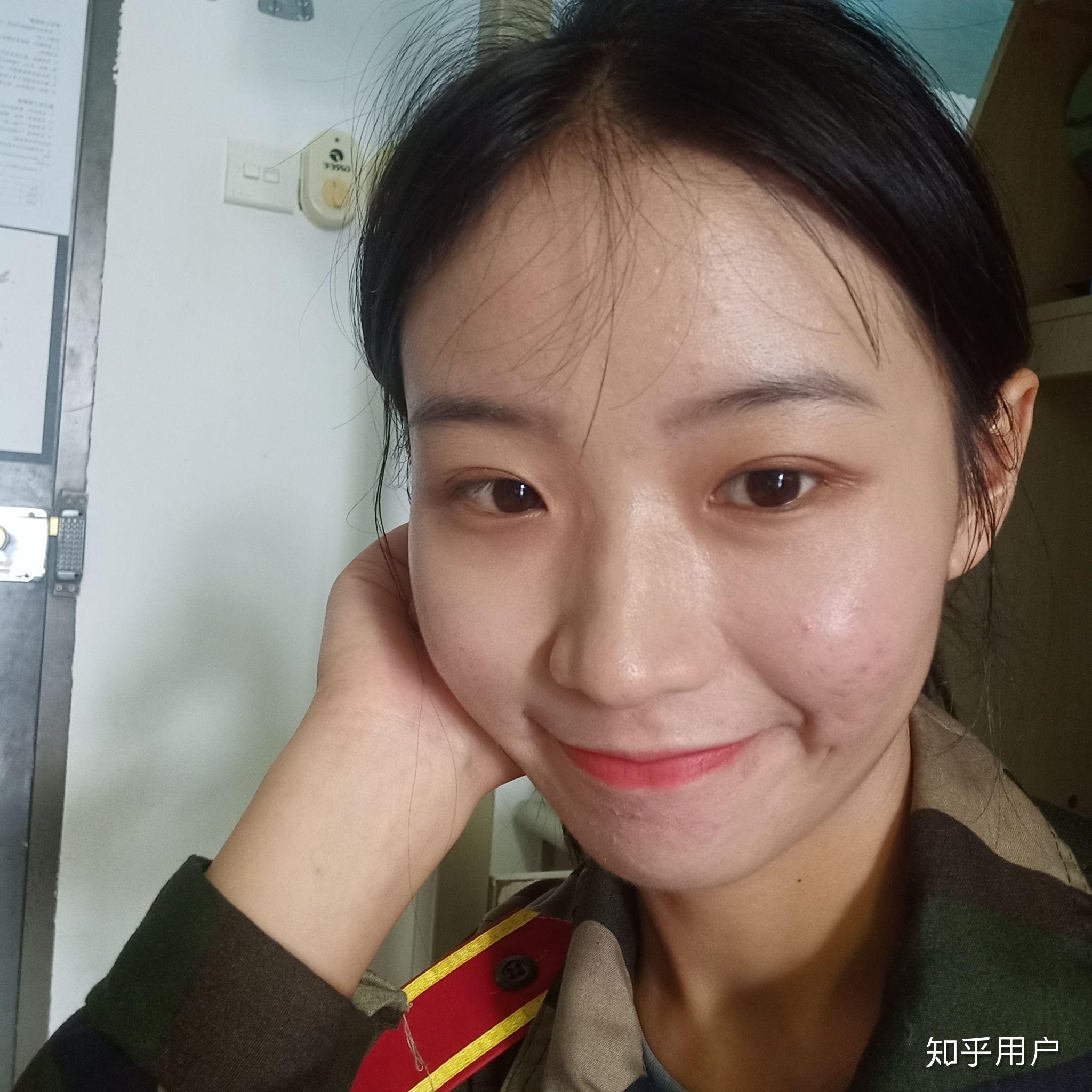 能不能大家爆一下苹果前置无美颜素颜照? - 知乎