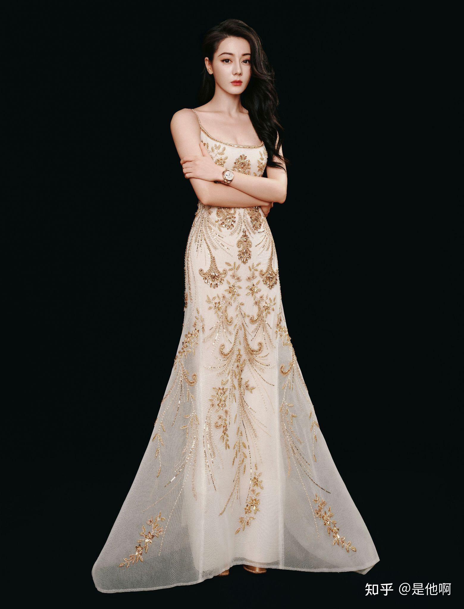 angelababy和迪丽热巴谁长得更好看? - 知乎