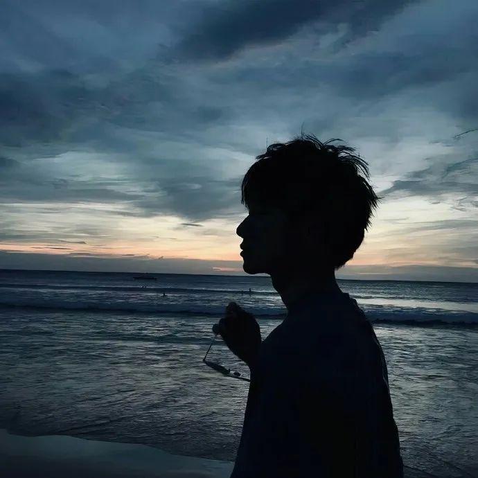 emo头像の无所谓,我喜欢我的糟糕 - 知乎