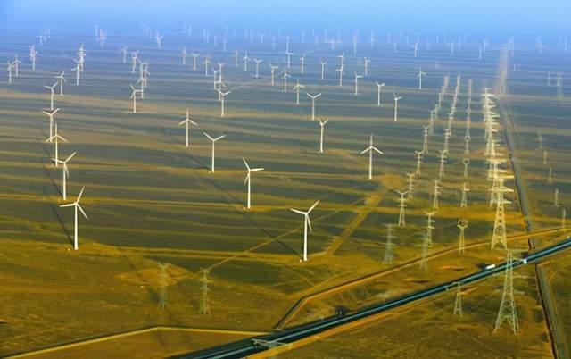 全球最大风力发电厂,装机规模欲超三峡水电站,停工4年现又扩建