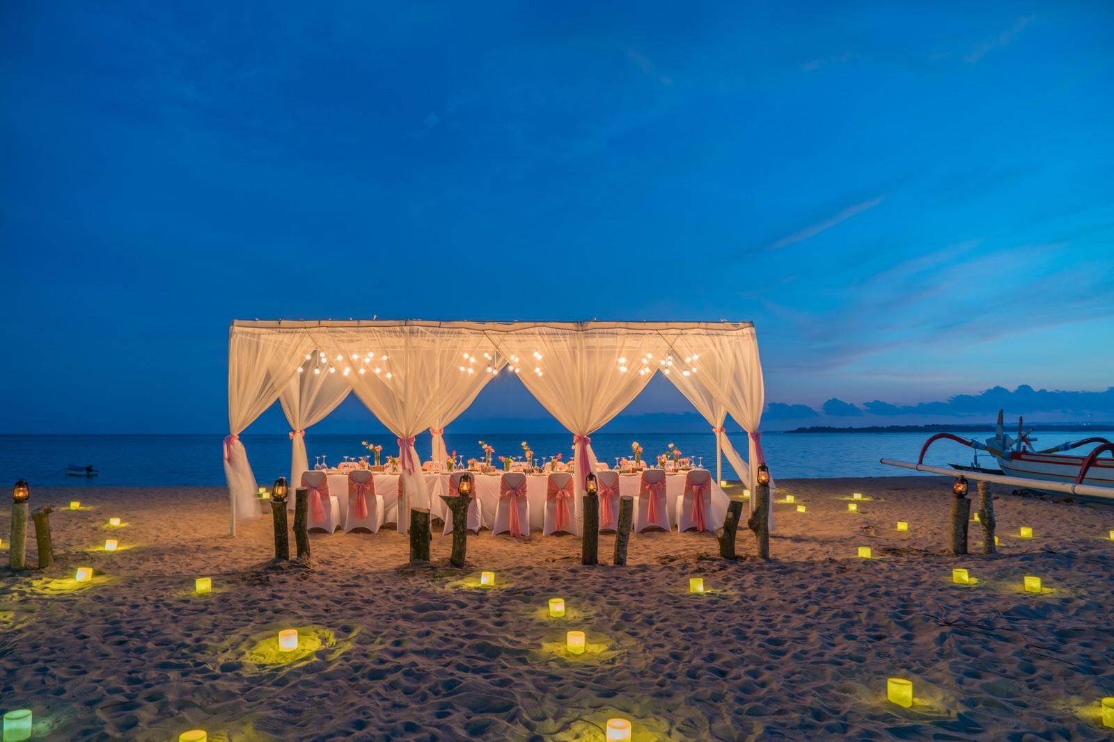 巴厘岛婚礼晚宴巴厘岛肉桂婚礼晚宴巴厘岛沙滩婚礼晚宴巴厘岛求婚沙滩