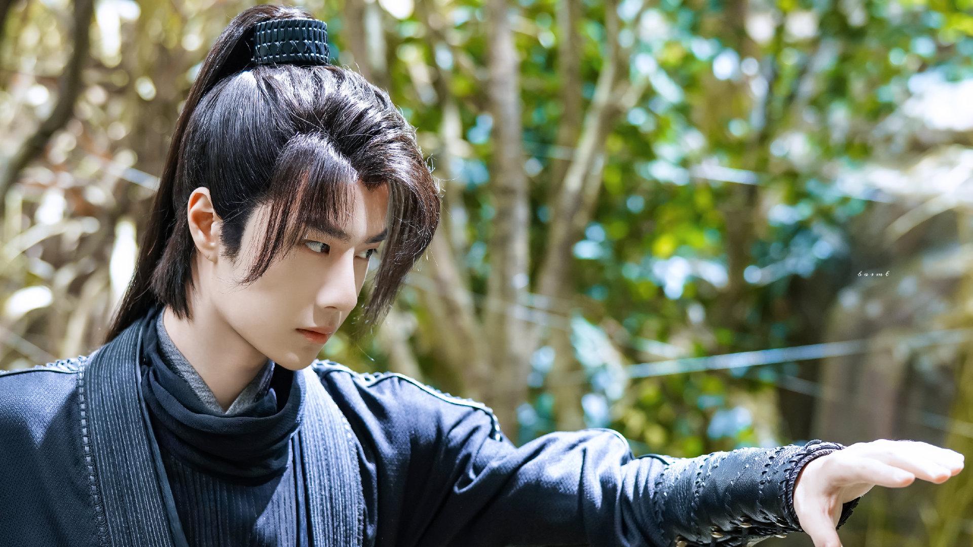 我姓谢名允字霉霉,号想得开居士这是谢允在四十八寨对周翡时的自我