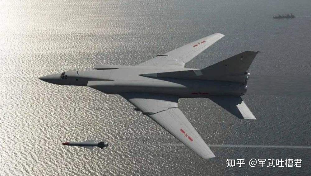 从性能上来说,一架图22m3可以挂载3枚kh22计算,仅叙利亚驻扎的图22m3