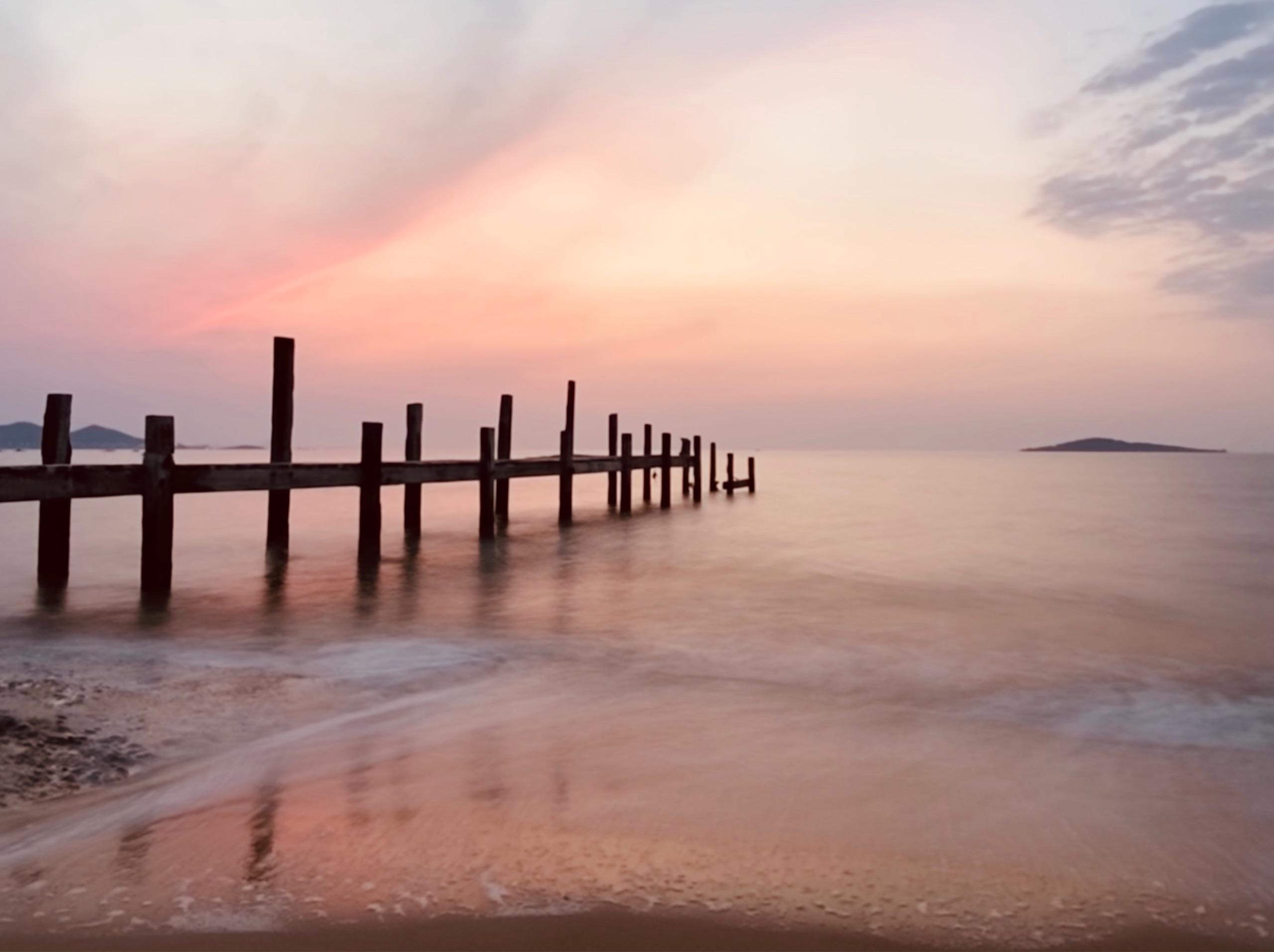 能不能分享一张手机拍的最好看的风景照可以告诉我手机型号吗