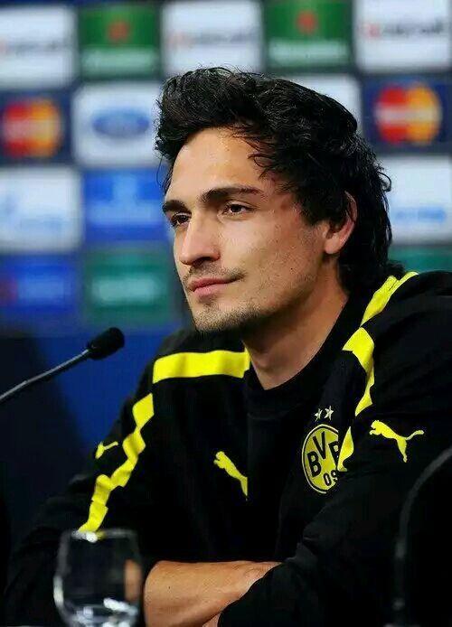 如何评价胡梅尔斯颜值