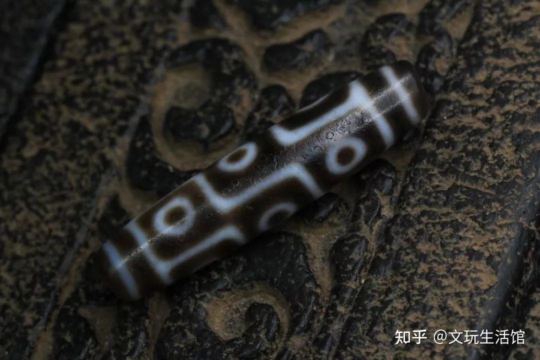 九眼天珠为什么比其它天珠贵？ - 知乎