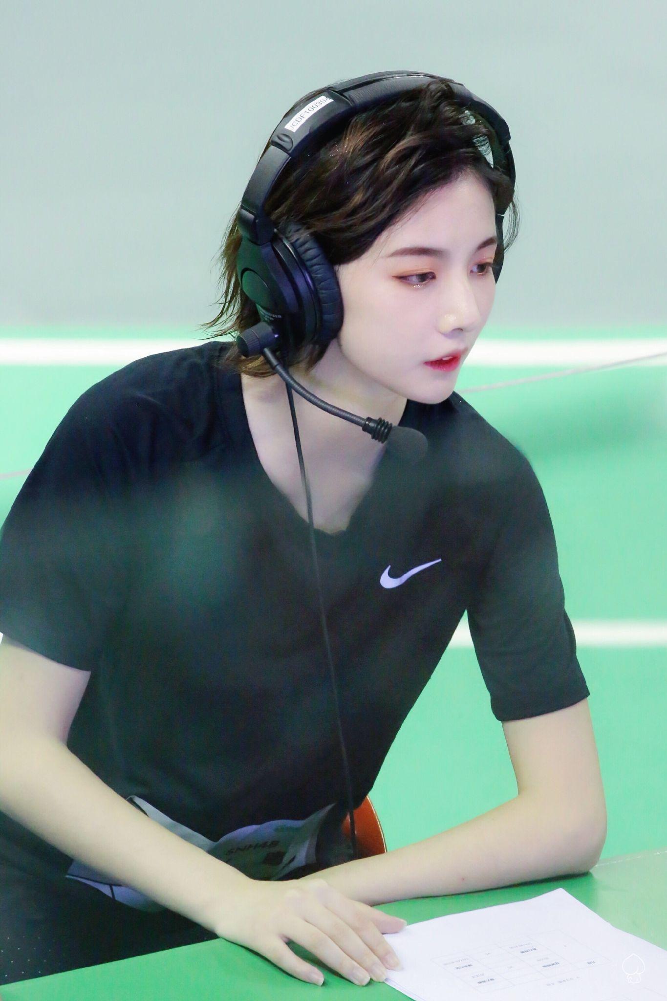 赵粤有哪些短发神图? - 知乎