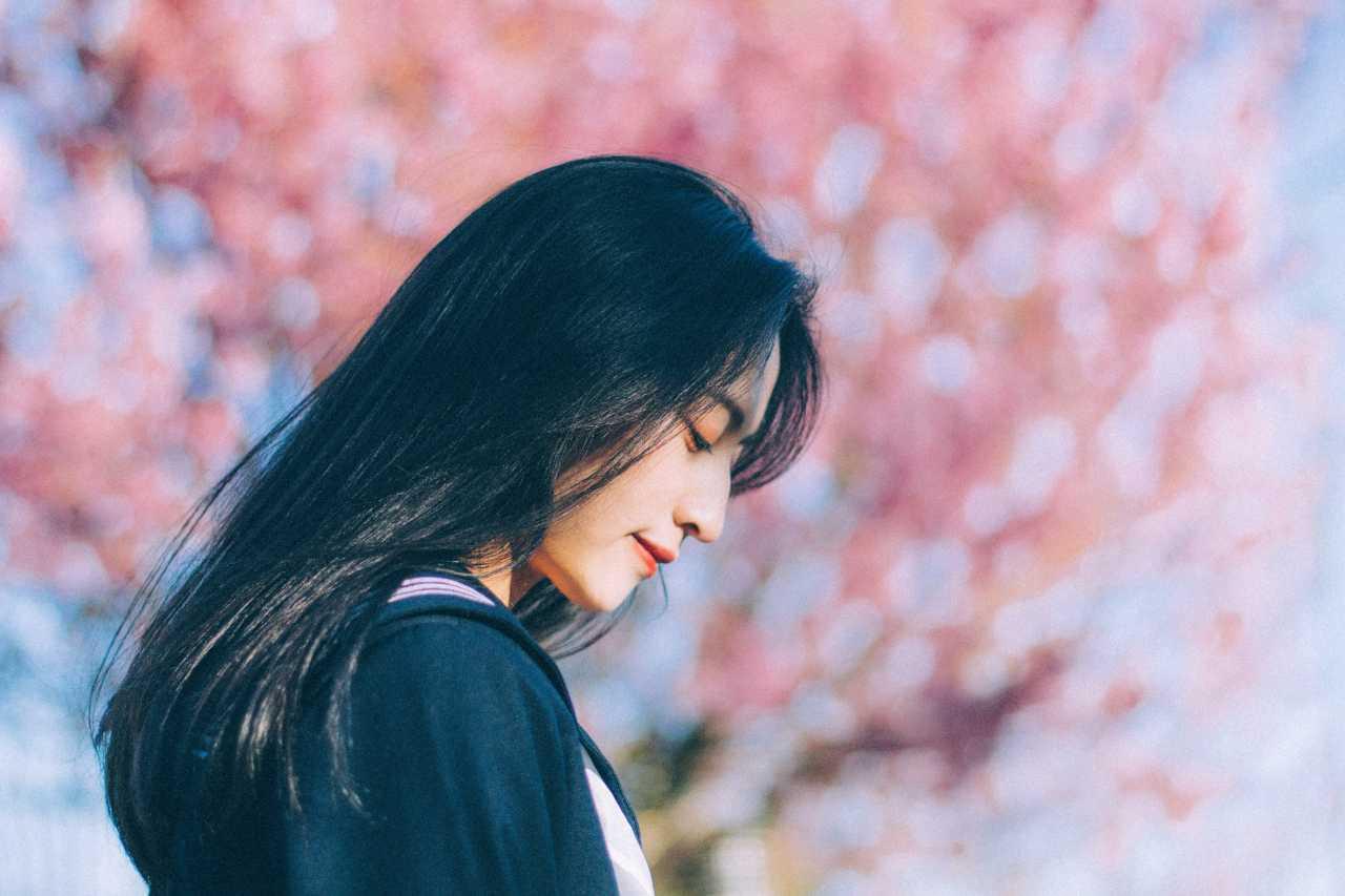 拍照如何拍出梦幻感 v2-2876a4e55e8b9cf3e6a6e093d35fc831_1440w.jpg?source=172ae18b