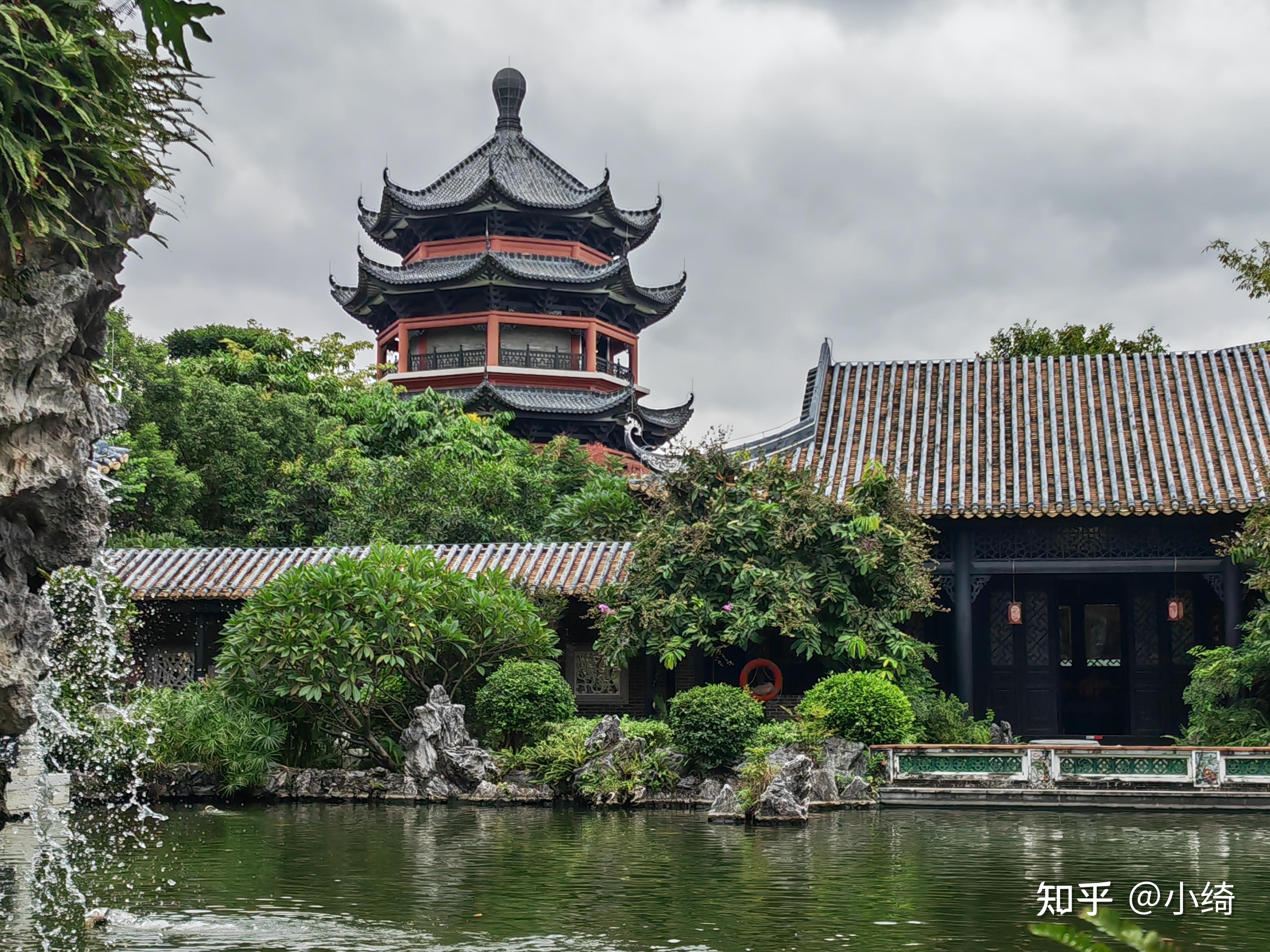 這個和園甚至可以媲美很多嶺南園林天花板,他只是缺少歷史底蘊.