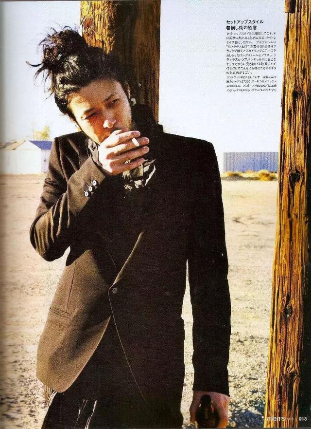 男神们都扎起了丸子头比比谁最man