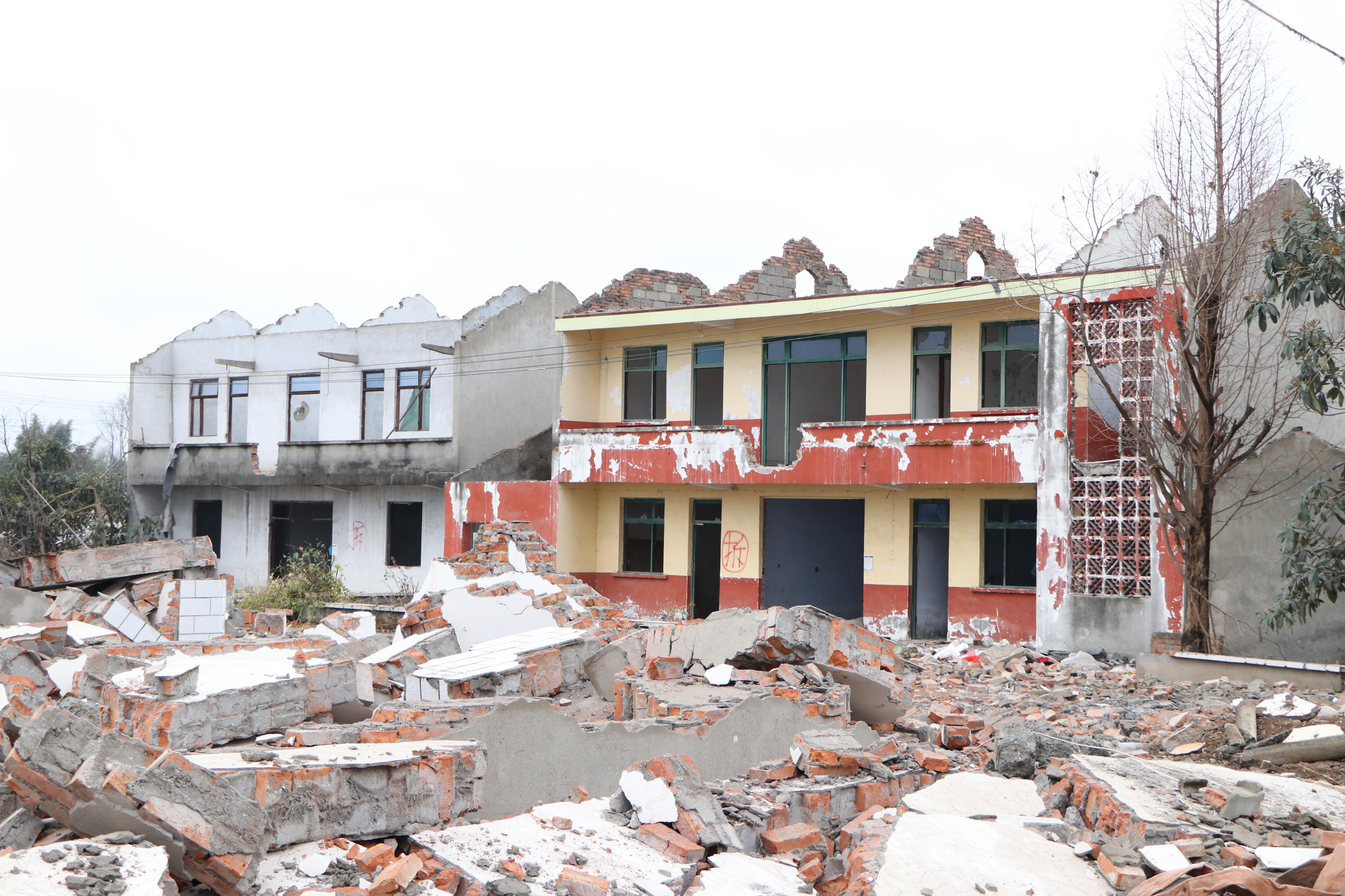 直击齐家堰组团拆迁现场!据说此次赔偿标准25万/人! - 知乎