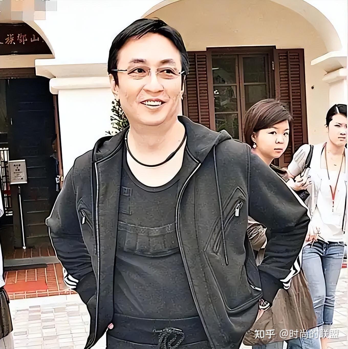 李家杰是最像李兆基的儿子,和初恋分手后单身几十年,借腹生三子 - 知乎