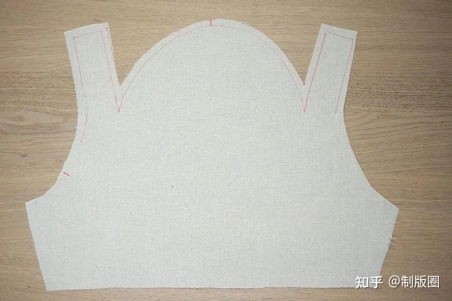 袖型制版特殊立体泡泡袖的结构造型与制作步骤