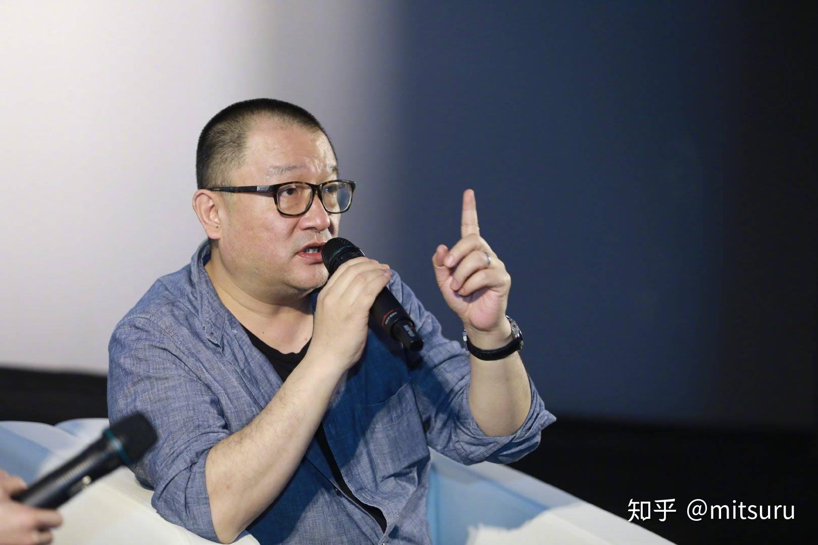 如何评价王小帅导演的电影地久天长