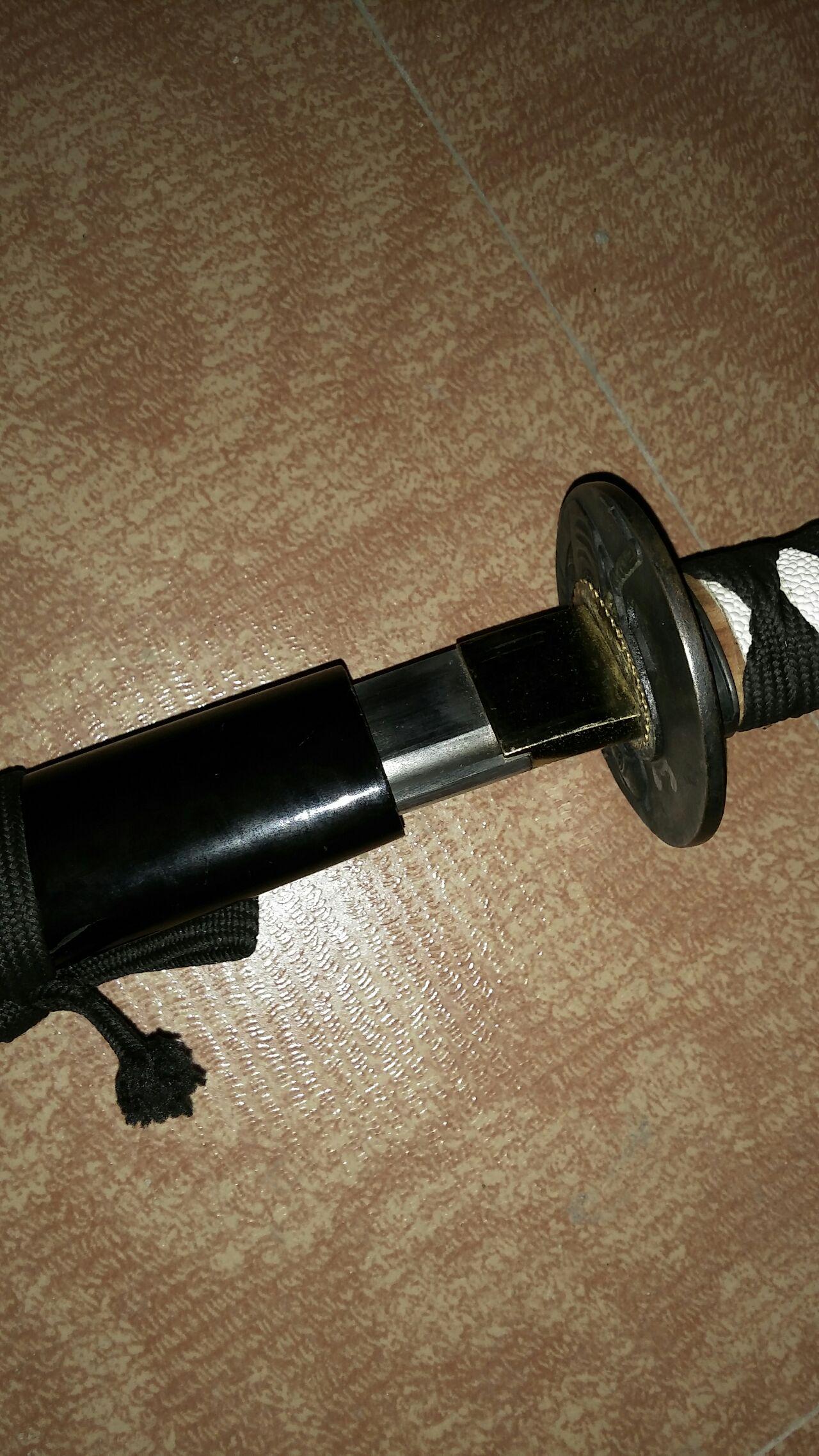 日本武士刀刀身和刀鞘是如何连接的