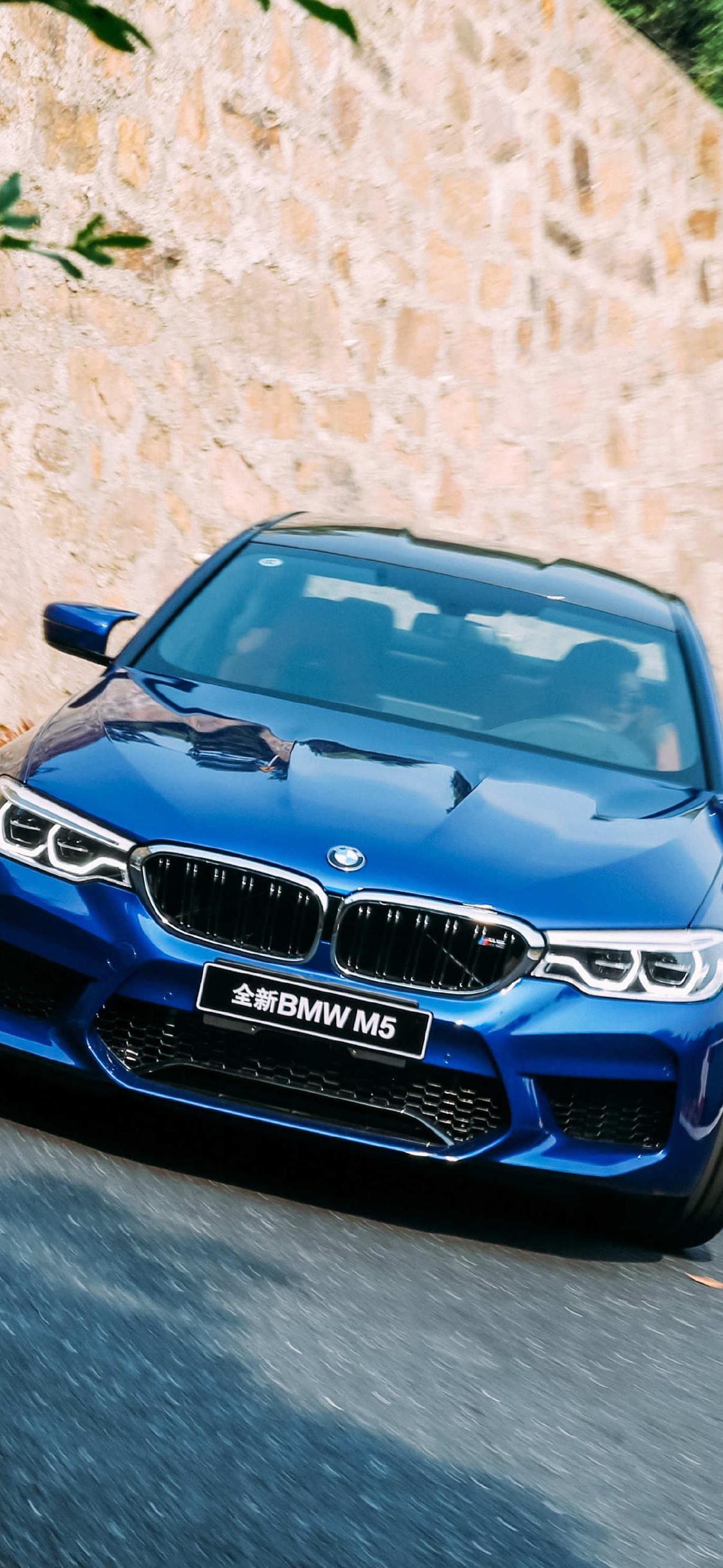 有哪些你认为值得作为手机壁纸的宝马车图片? - 知乎