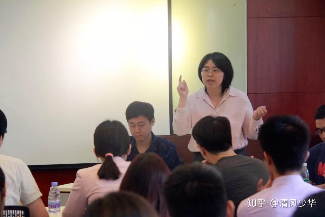 搞了8期辩论赛少华的收获