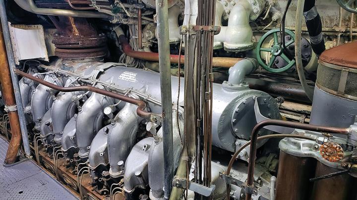 内燃机 / Internal combustion engine(第一部分:概述、历史、词源、应用、分类、燃料和氧化剂、冷却)- 中英文维基 ...