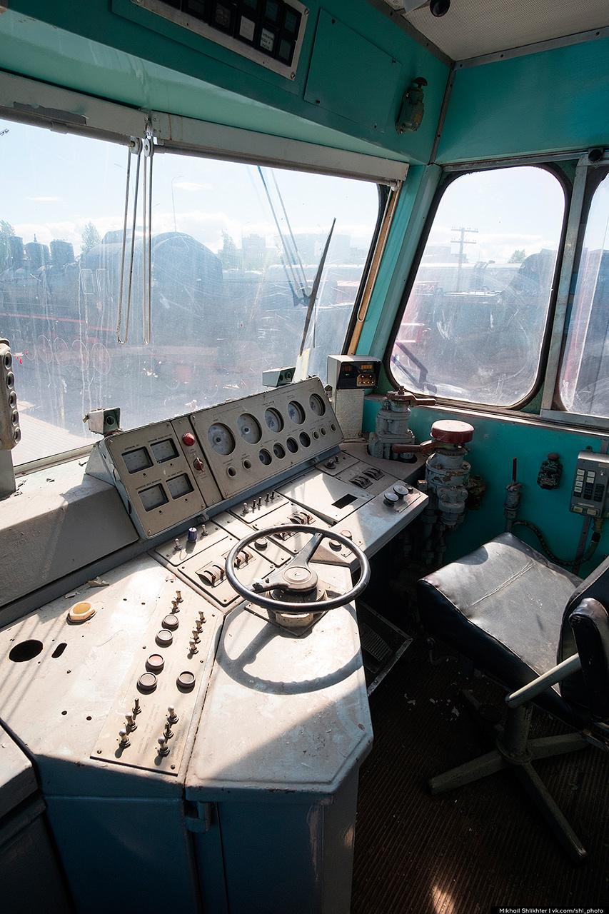 内燃机车科普至今仍然是内燃机车的速度记录保持者tep80型