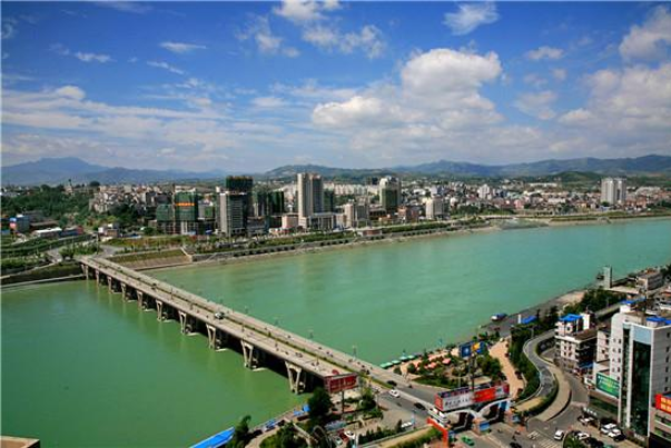 安康市汉滨区多措并举推进消费扶贫巩固脱贫攻坚成果