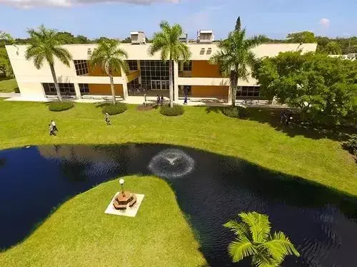 thomas university圣托马斯大学市场营销学,物理学,金融学,护理学