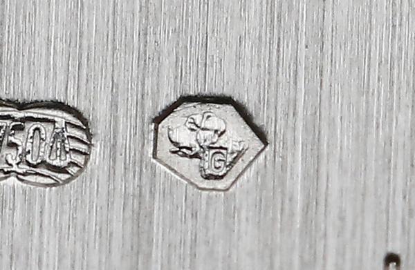 bernhard dog",中文翻译过来就叫" 圣伯纳狗头".