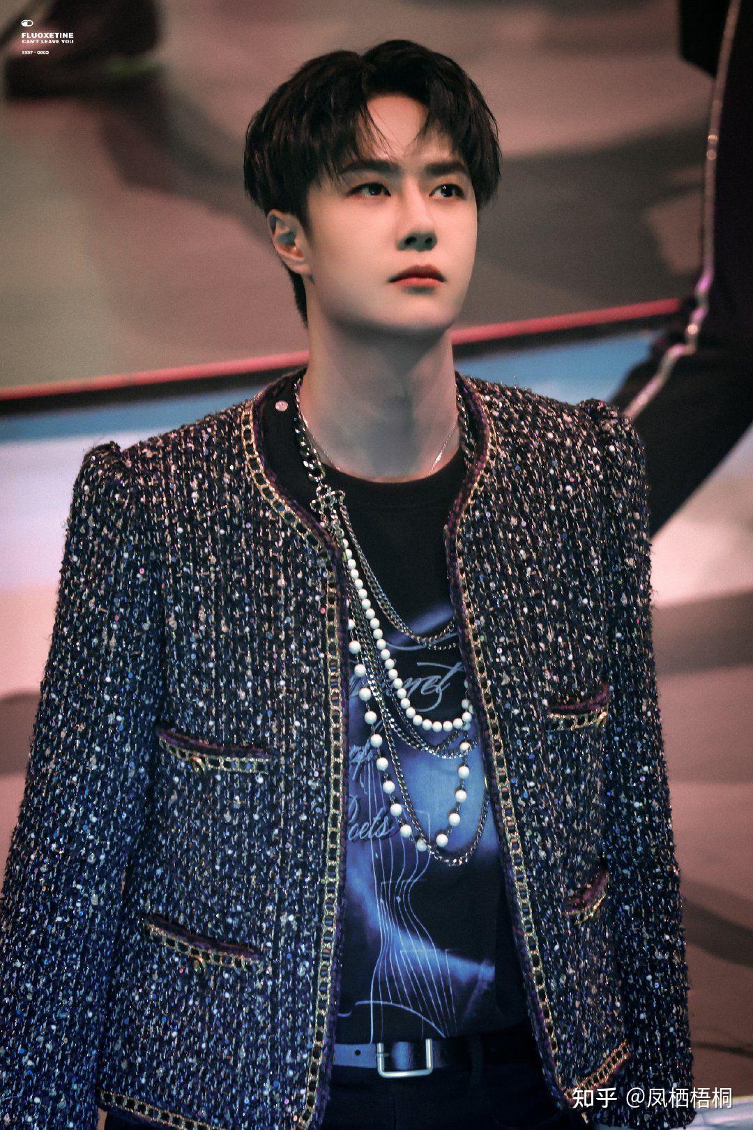 这次乐华年会王一博的无感舞台,我愿称之为散落的魅力!鲨疯了!