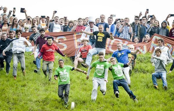 cheese rolling festival(滚奶酪节)