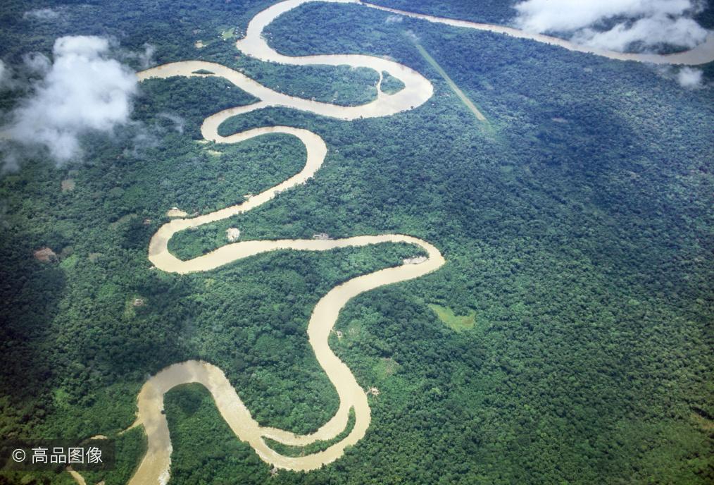 圣安东尼奥瀑布,从圭亚那高原而来的雅里河上.