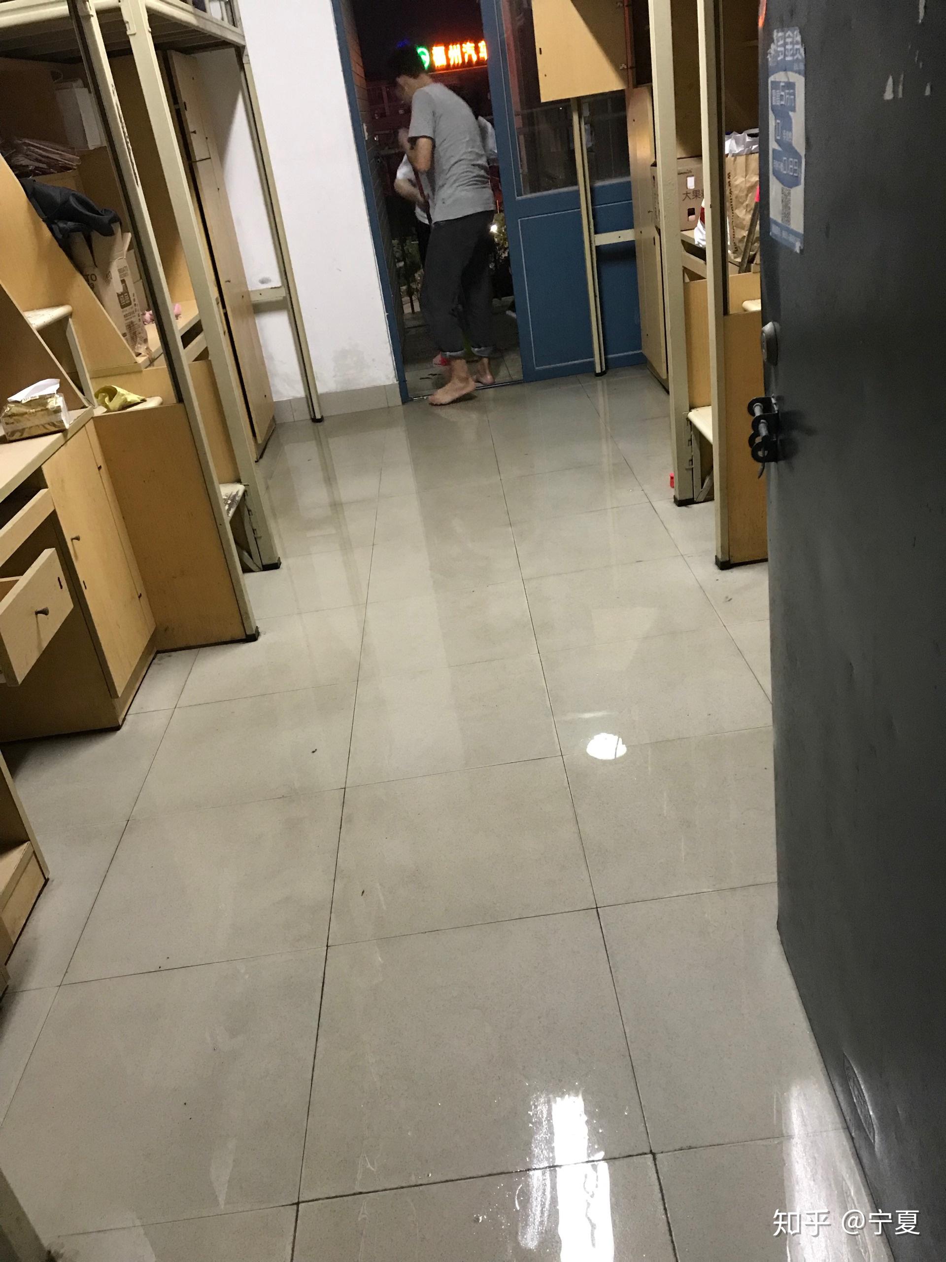 福建师范大学的宿舍长啥样? - 知乎
