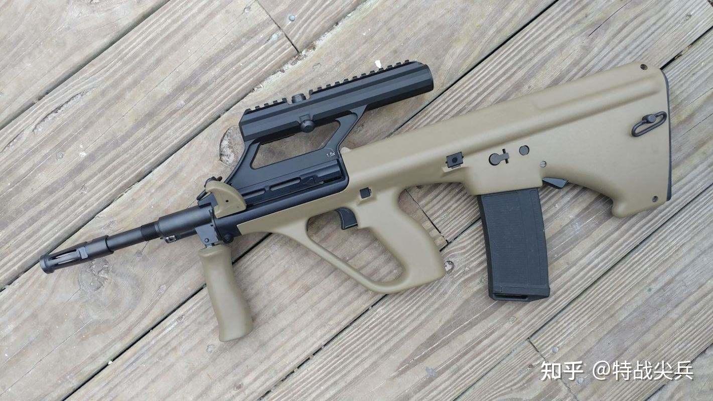 steyr aug a2突击步枪steyr aug a3-机匣顶部的皮卡汀尼导轨-侧边的