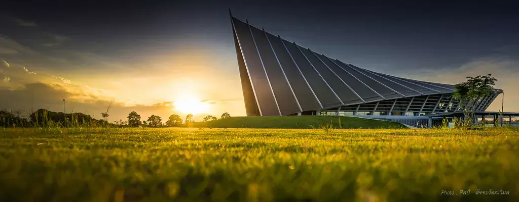 学习8年巴松18年萨克斯博士圆梦玛希隆大学