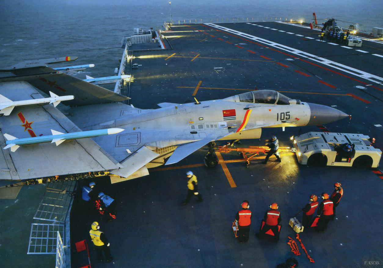 歼15型舰载战斗机