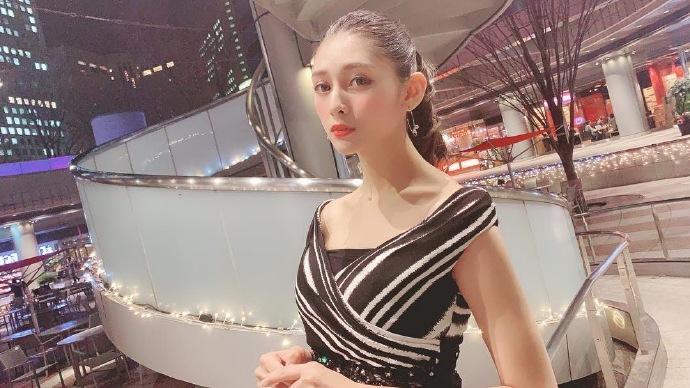 angela芽衣的朋友圈