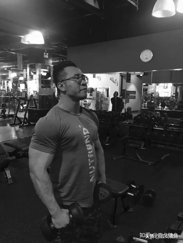 韩静:如果你没走进健美,你以为健身健美只是一项运动,当你真正的走进