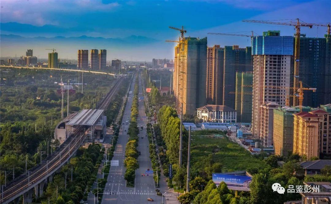 彭州致和街道办 v2-2ab4431b4d63d67f4aaa53ddf13fbea4_r.jpg