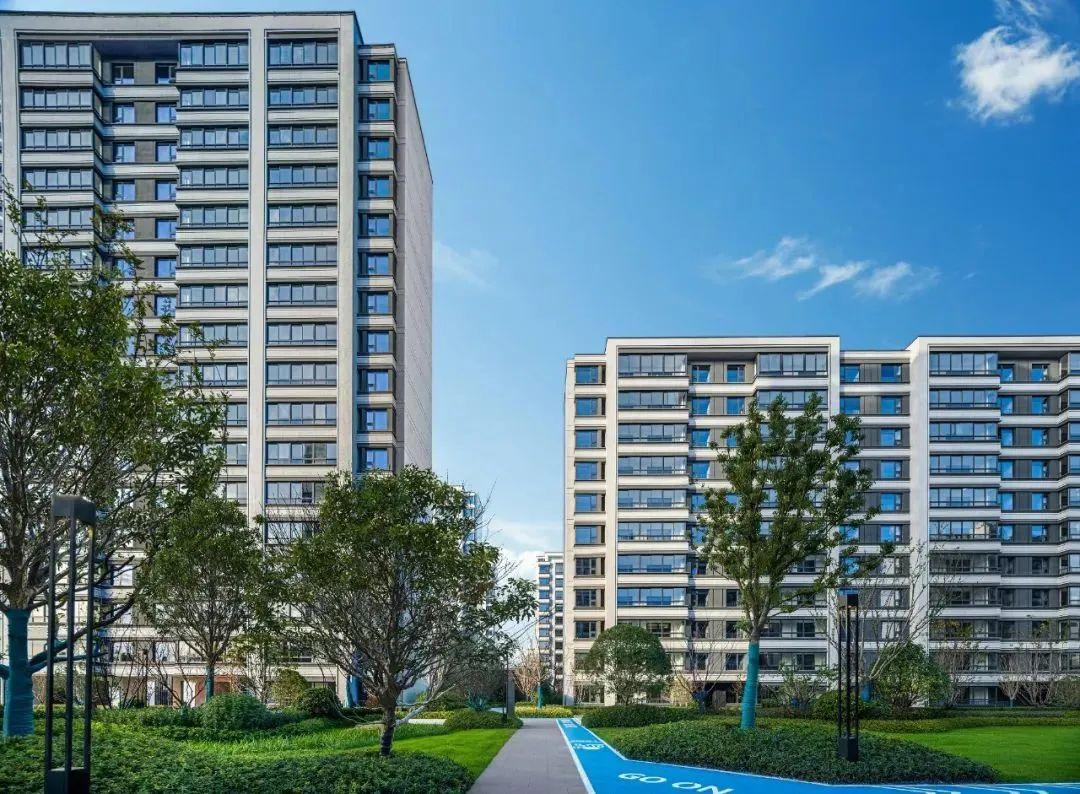 吴江太湖新城【苏州湾铂珺庭】板块内最高品质住宅，现房所见即所得，成熟配套环绕，精装交付，单价25000元/㎡ - 知乎